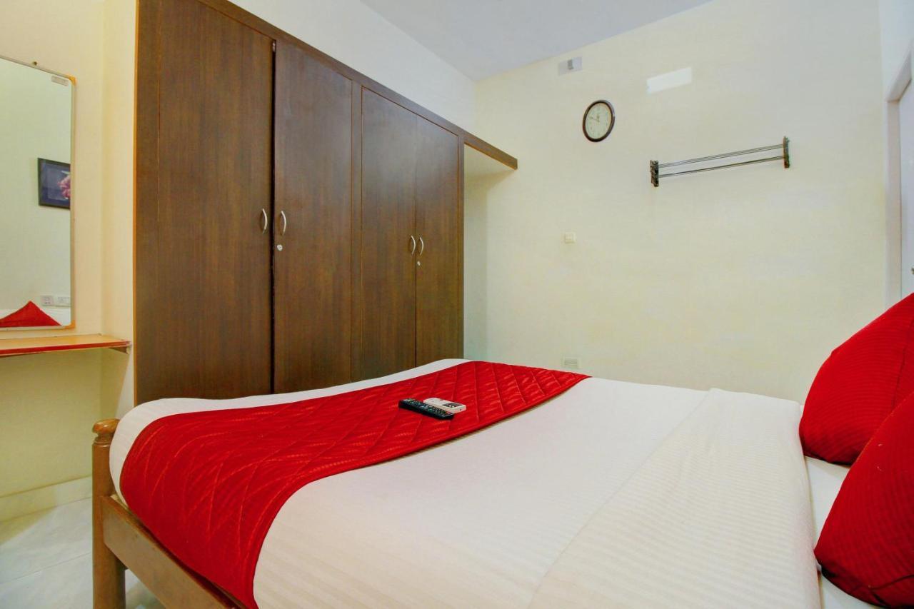 OYO 3318 Hibiscus Guest House Chennai Exterior foto