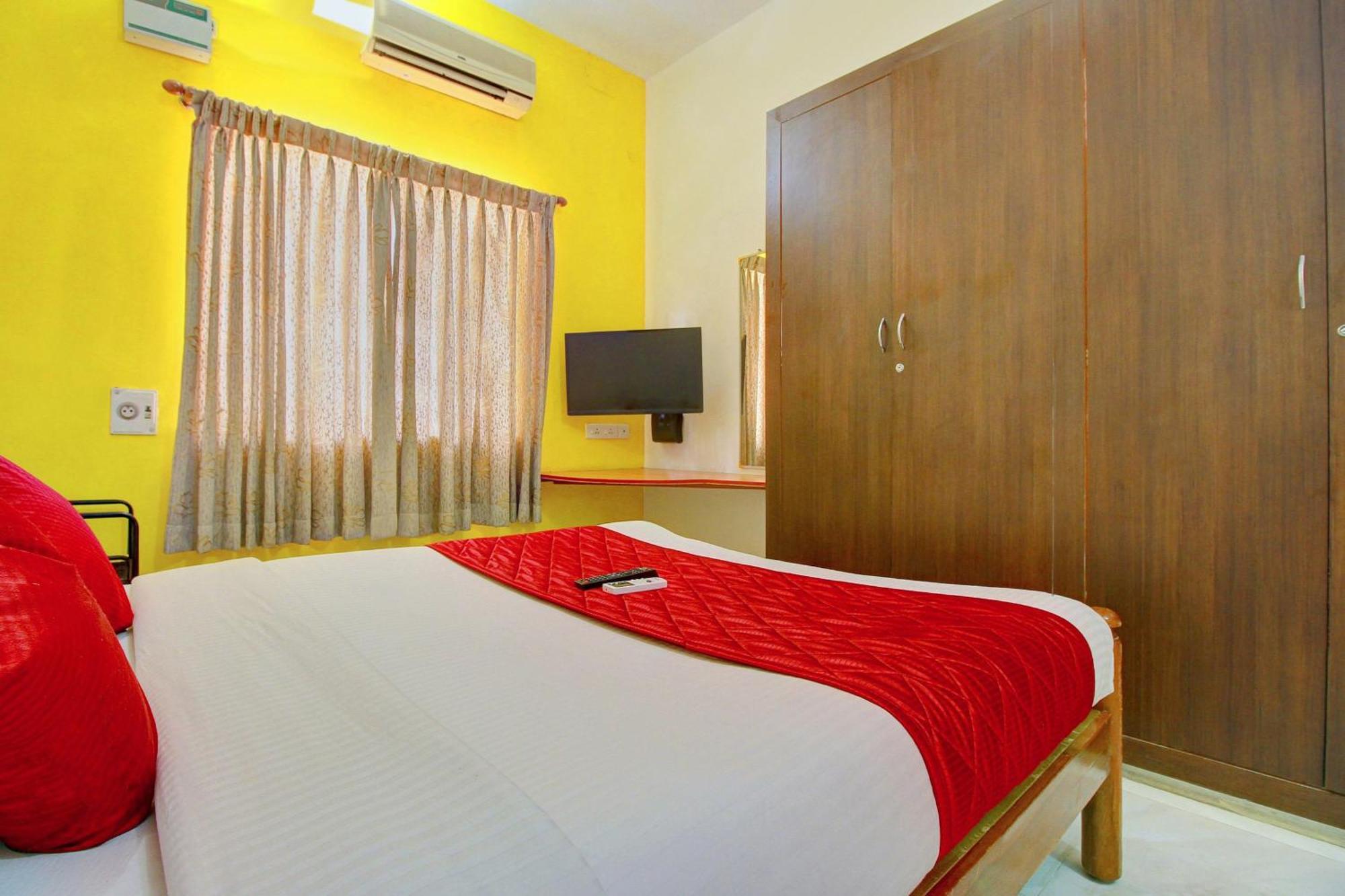 OYO 3318 Hibiscus Guest House Chennai Exterior foto